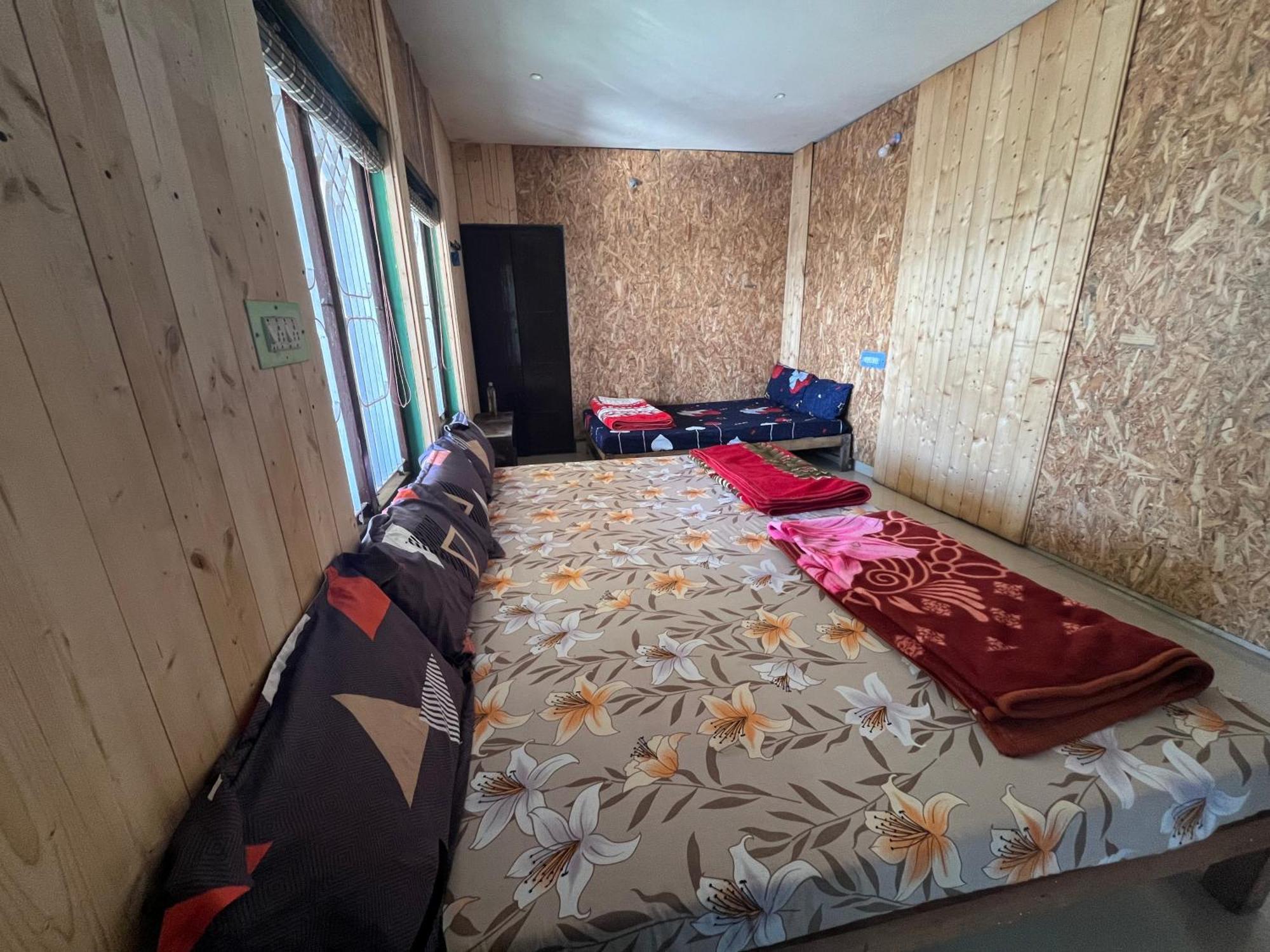 Kelvin Eva Homestay كوديكانال المظهر الخارجي الصورة